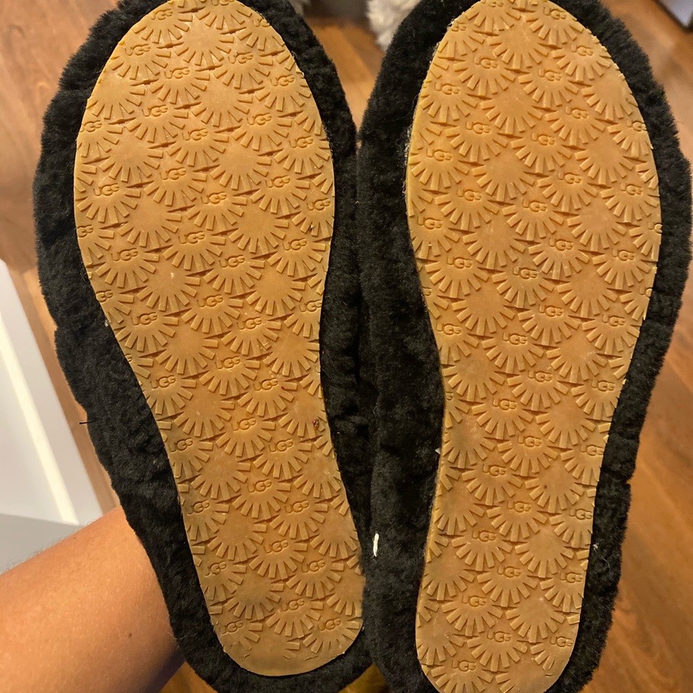 Ugg Fluff Yeah! - image 5